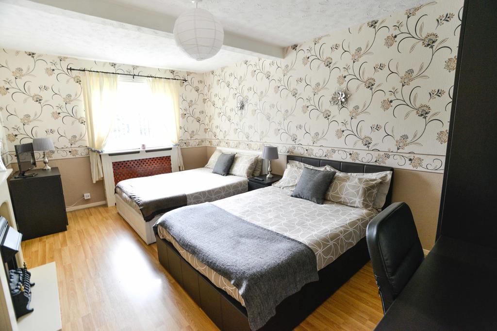 Moir Drive Apartments Aberdeen Bagian luar foto