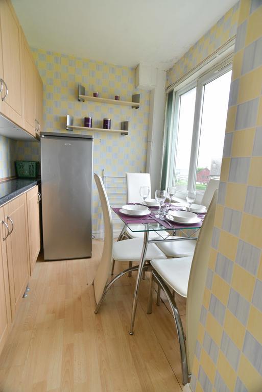 Moir Drive Apartments Aberdeen Bagian luar foto