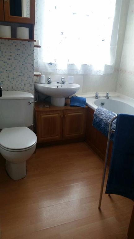 Moir Drive Apartments Aberdeen Bagian luar foto