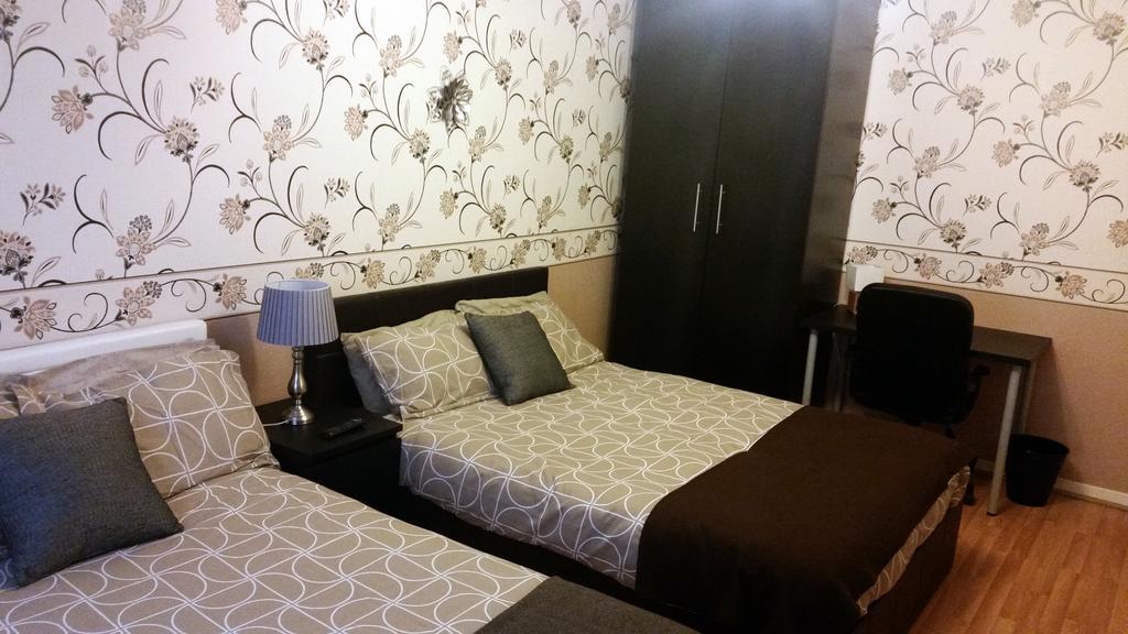 Moir Drive Apartments Aberdeen Bagian luar foto