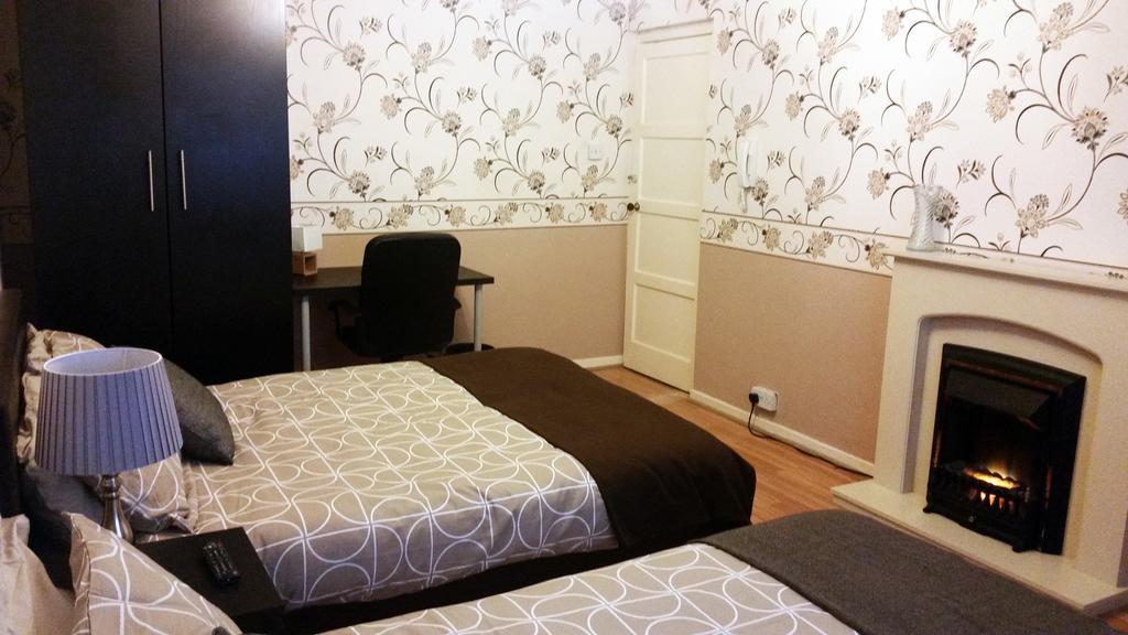 Moir Drive Apartments Aberdeen Bagian luar foto